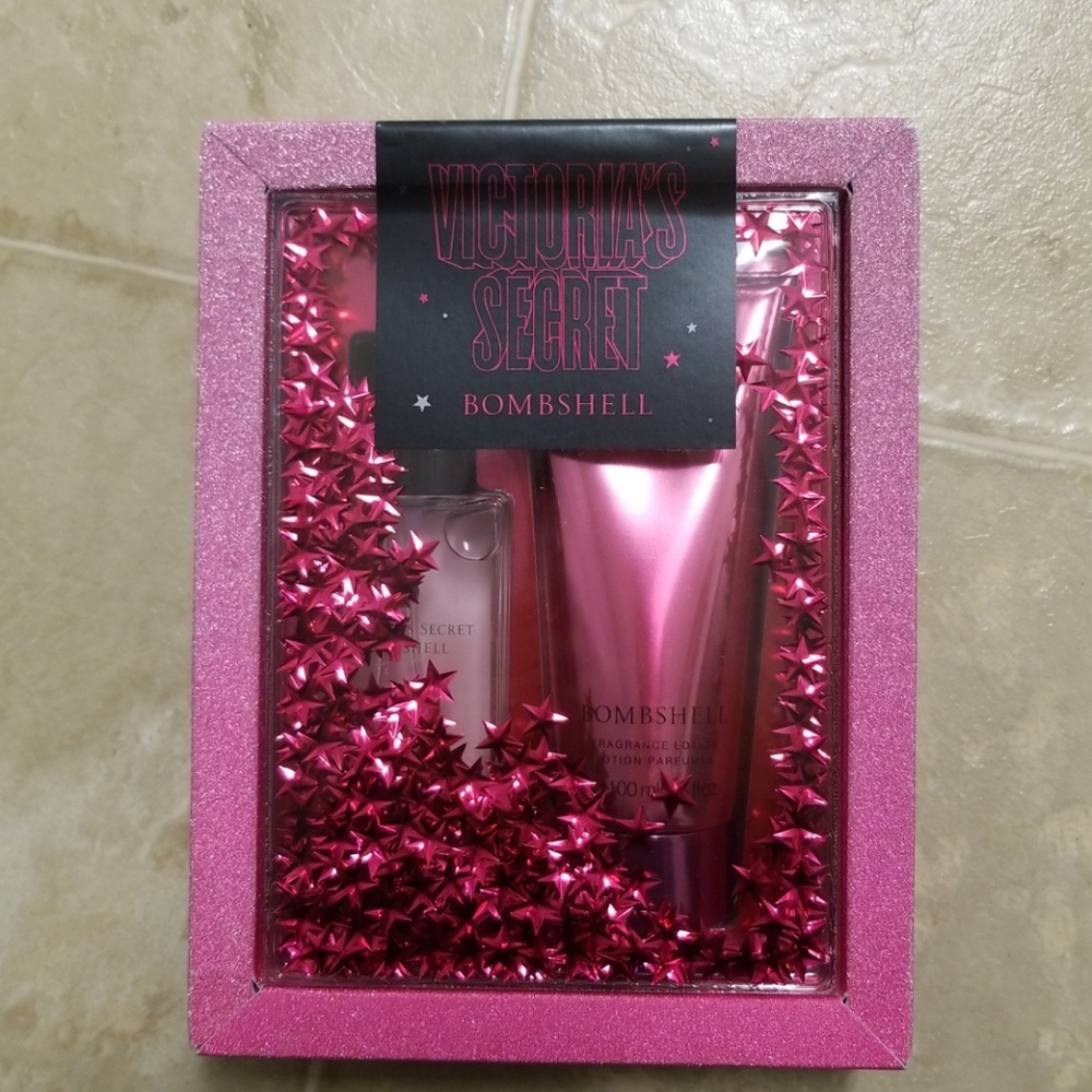 Victoria's Secret Mist & Lotion BOMBSHELL